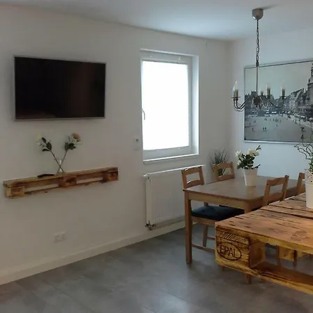 Apartment Alles Paletti Mit Klimaanlage