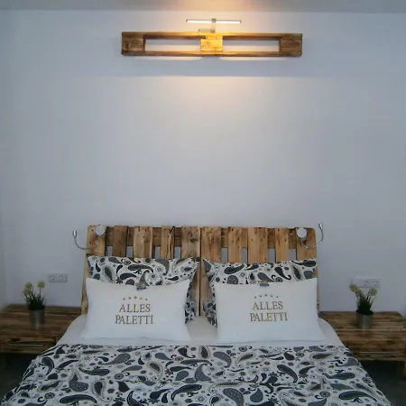 아파트 Alles Paletti Mit Klimaanlage Wittenberg