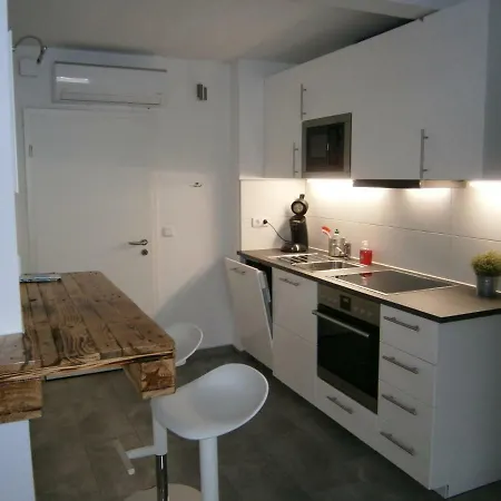 Alles Paletti Mit Klimaanlage Apartment Wittenberg